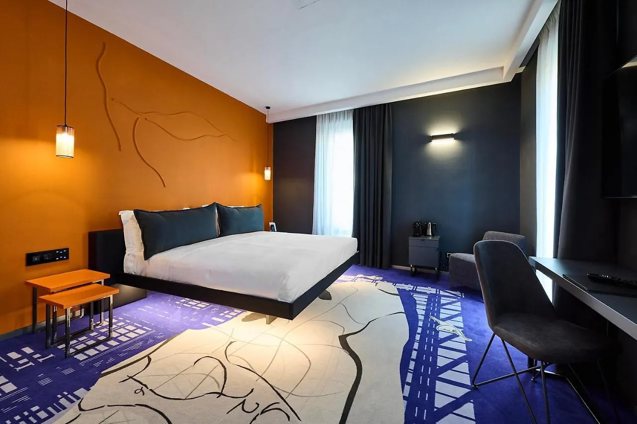 Mytale Creative Academy Hotel روما