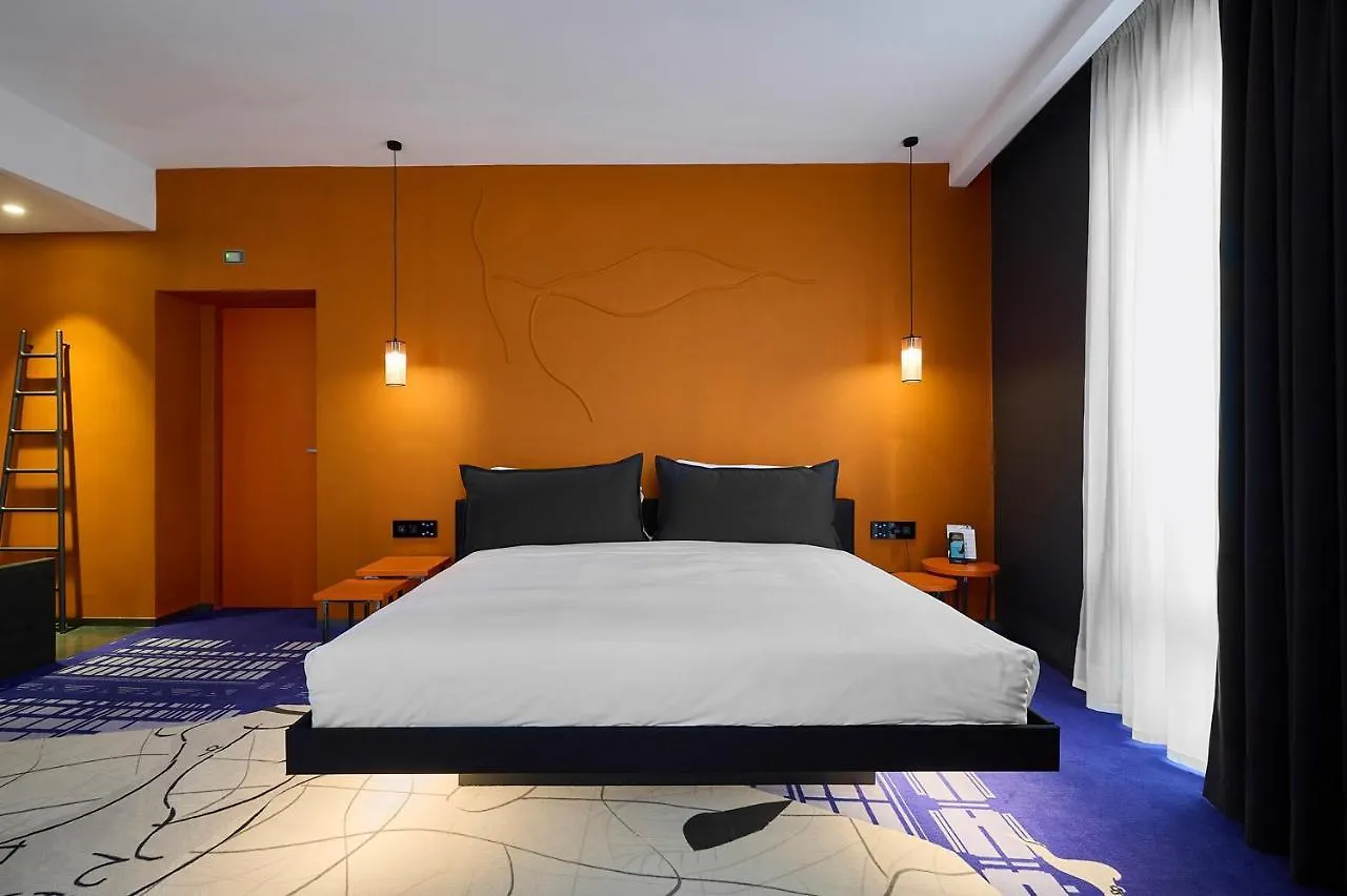 Mytale Creative Academy Hotel روما