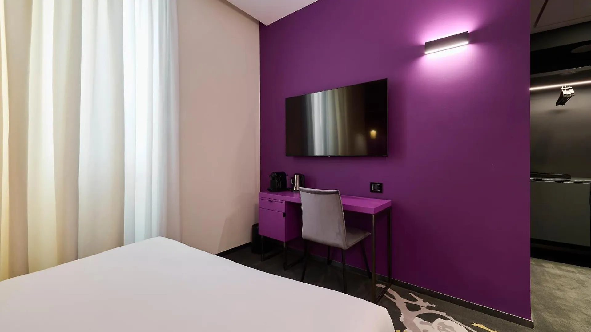 Mytale Creative Academy Hotel Roma